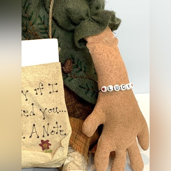 Nancy Nyleen Folkart Lucy Hanging Reminder Doll with Notepad Country Decor NEW - Picture 2 of 11